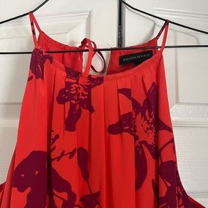 Women’s banana republic dress- worn once. Incorrect size for me.